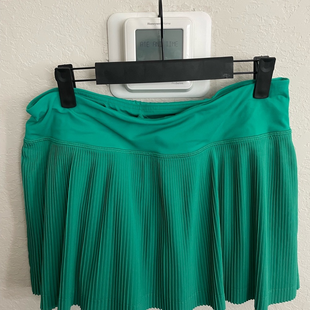 lululemon athletica Pleated Athletic Skirt in Teal - Picture 2 of 4